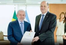 Crisis diplomática: El Embajador argentino en Brasil llegó a Buenos Aires para reunirse con Pablo Quirno