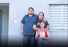 La provincia entregó una nueva vivienda del Plan Angelelli a una familia del Barrio Santa Bárbara